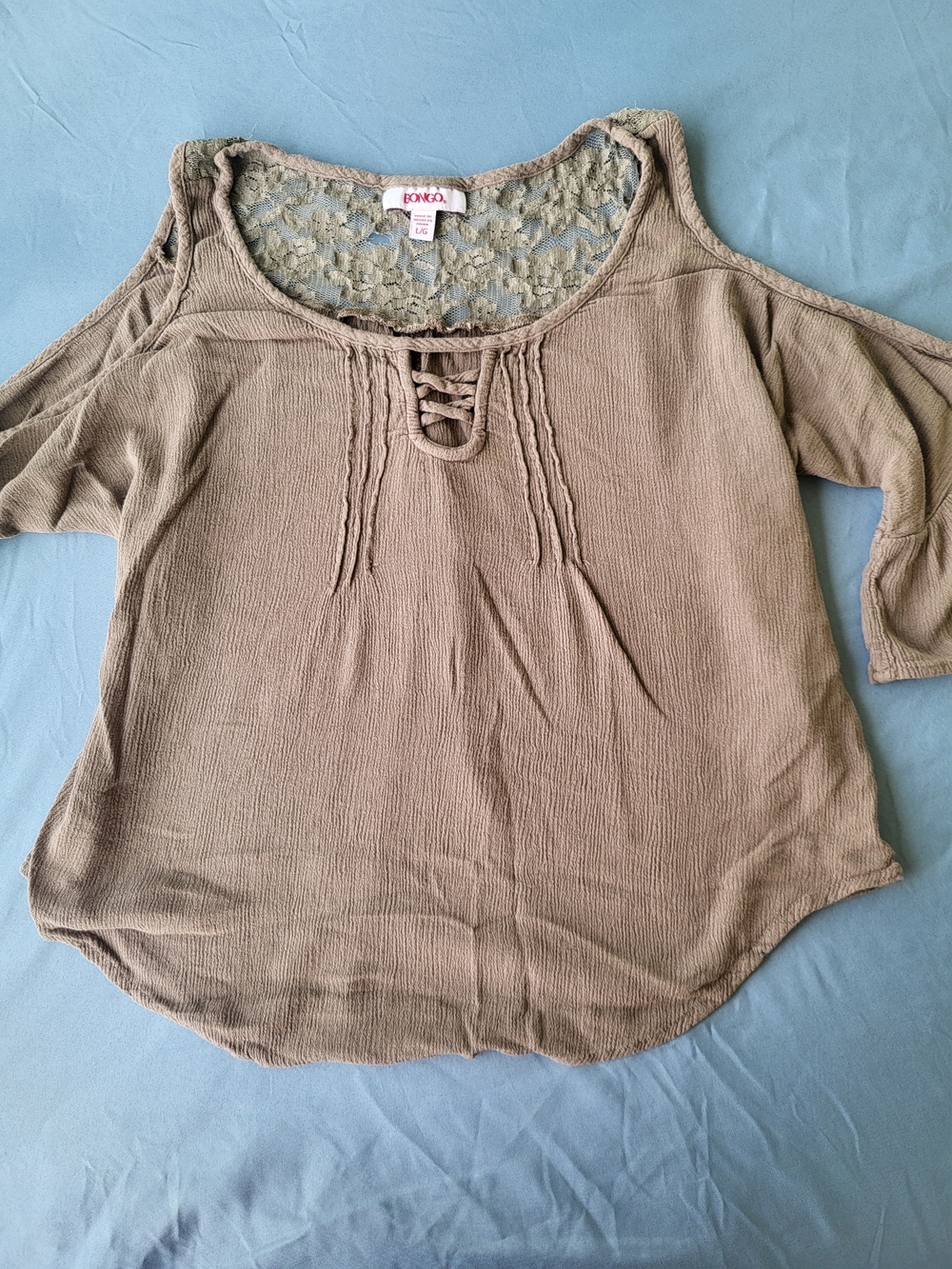 BONGO Women's Taupe Lace-Back Cold-Shoulder Top